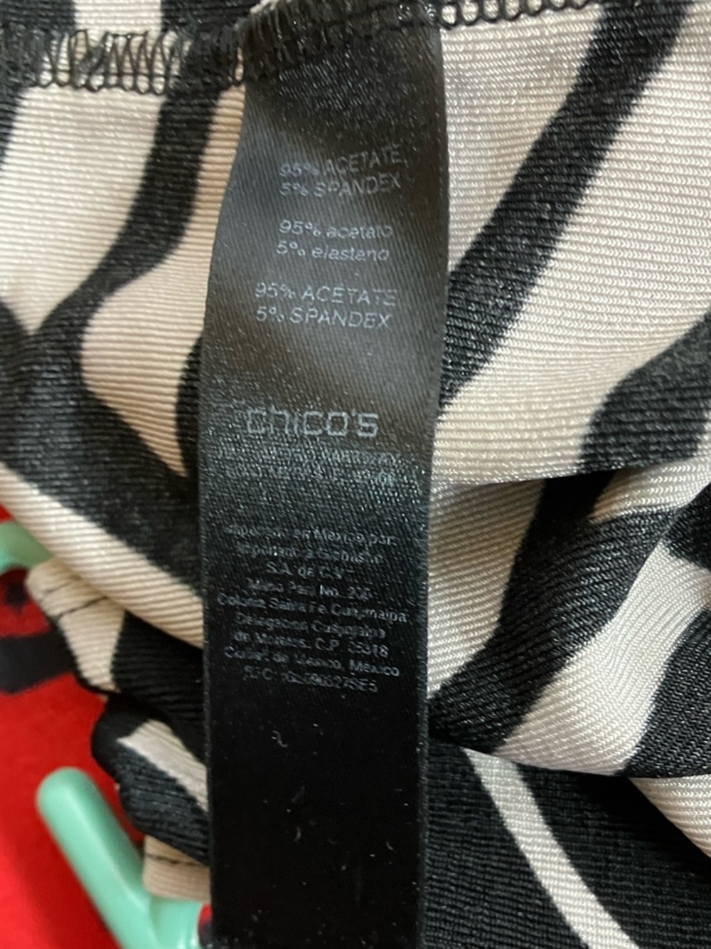 Trendy Zebra-Stripe Sleeveless Tank Top - Anacara - Black & White - Picture 6 of 7